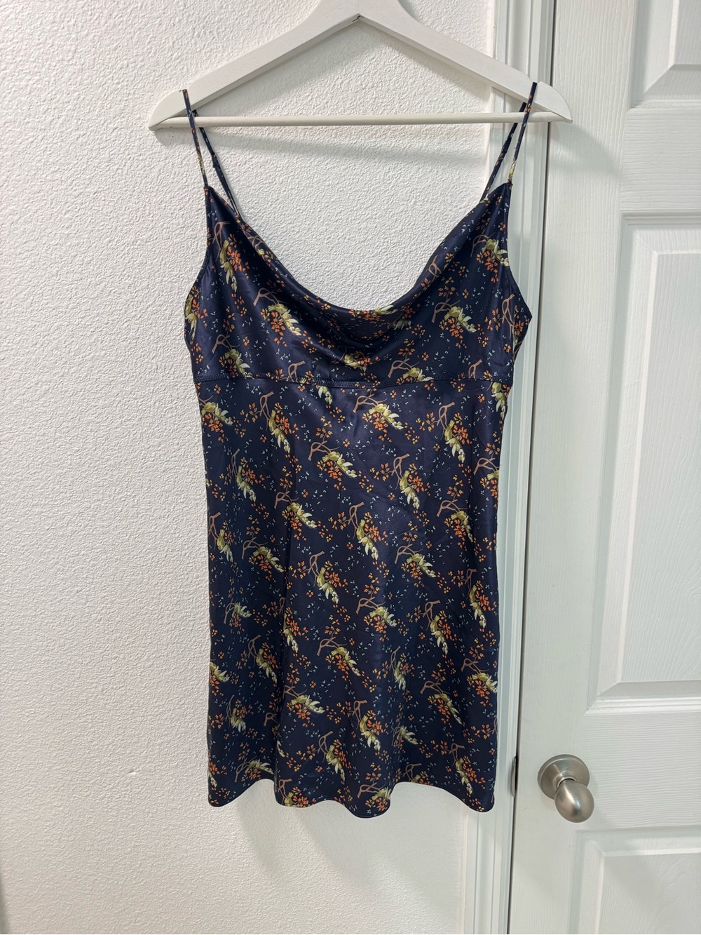 Victoria's Secret mini Slip Dress cowl neck y2k Sz M Navy autumn leaf bird print